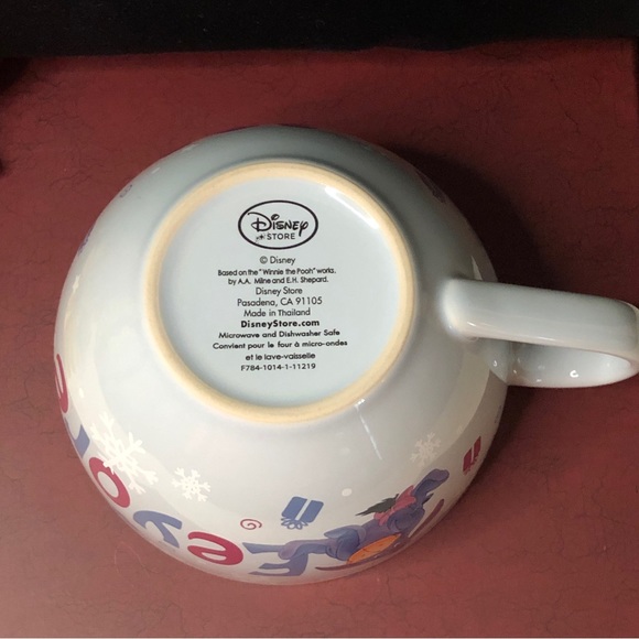 Disney Eeyore Oversized Light Blue Mug w/Snowflakes & Presents. - Picture 5 of 9